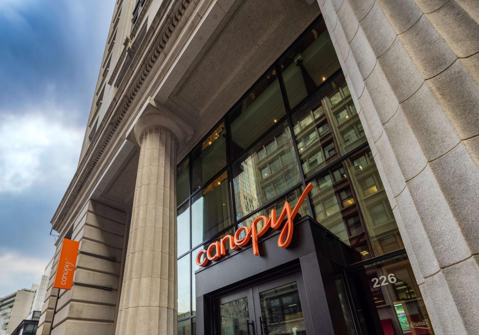 Top Hotels in South Loop Chicago for Every Traveler